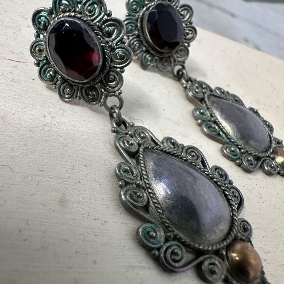 Vintage Deco Inspired Sterling Filigree Earrings - Picture 2 of 5